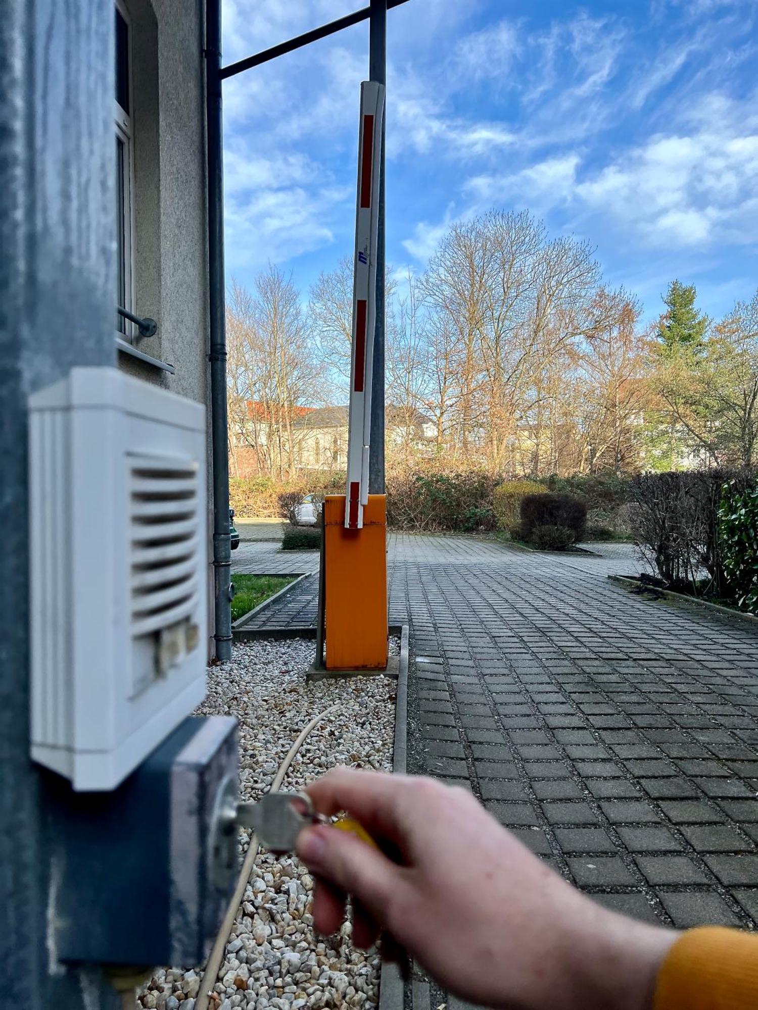 Edler Wohnraum Luxurioeses Studio Im Zentrum Mit Balkon, Kaffeevollautomat, Klima & Parkplatz اتسوكو المظهر الخارجي الصورة